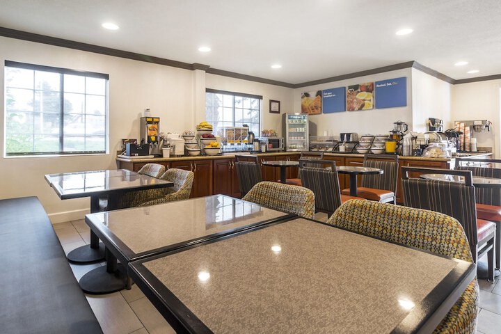 Comfort Inn Humboldt Bay