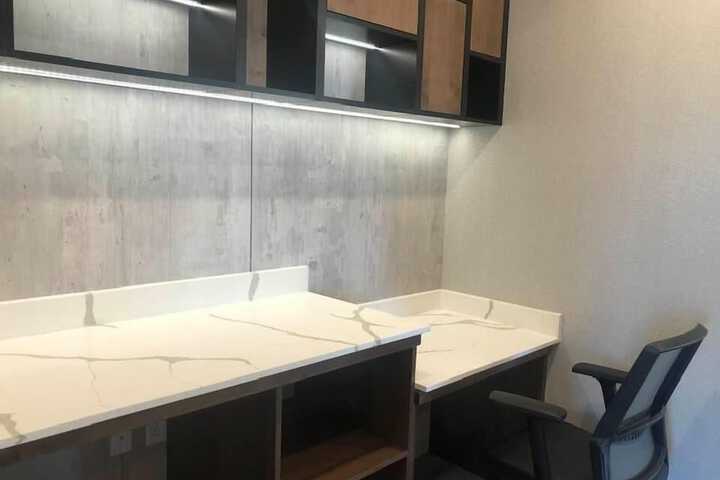 Business Center 62 of 63