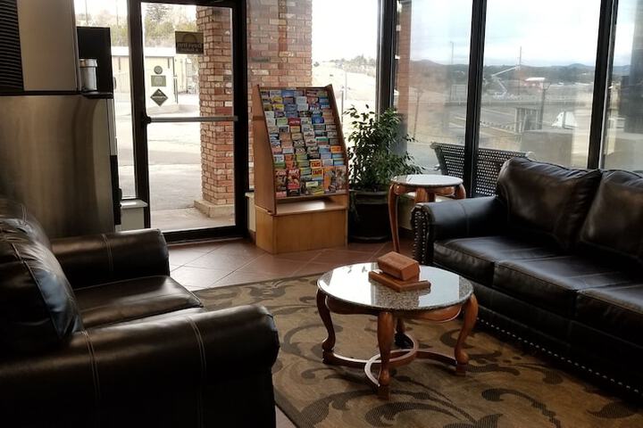 Business Center 45 of 46
