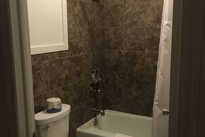 Room 19 of 32