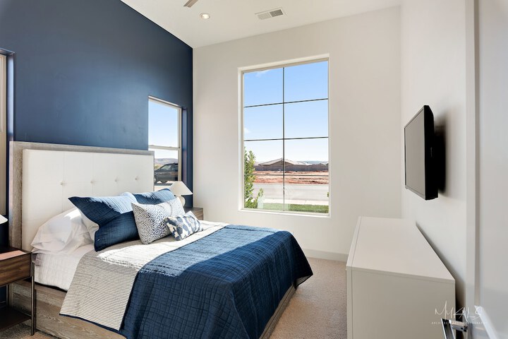 Room 32 of 42