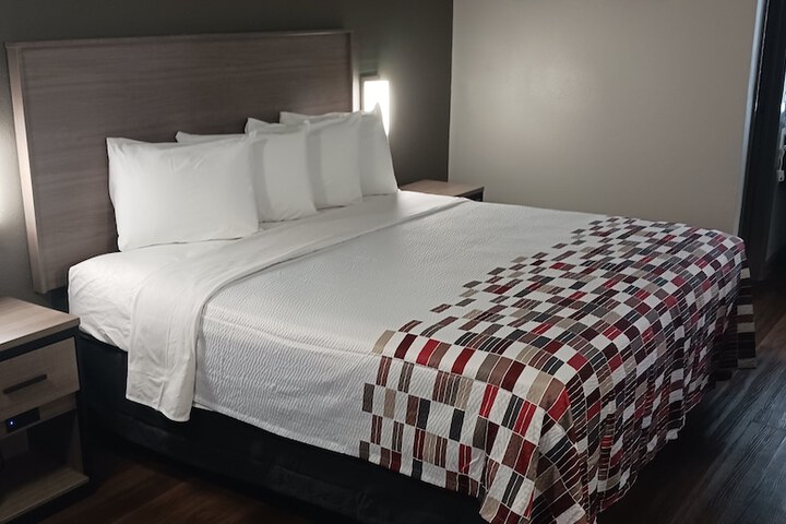 Room 16 of 17