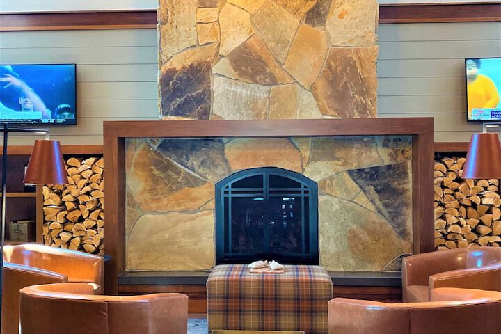 Hotel Interior 17 of 72