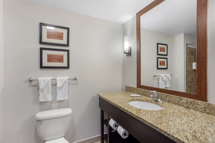 Room 20 of 39