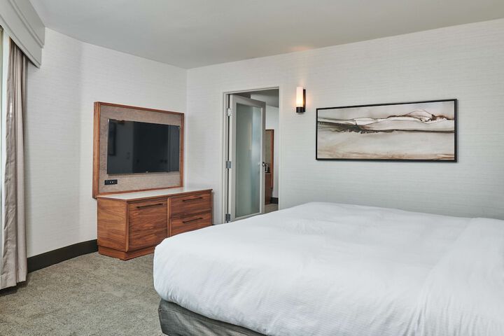 Room 21 of 64