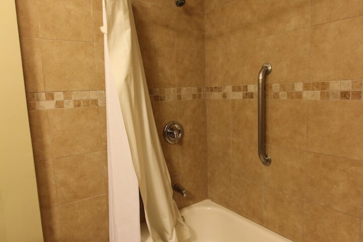 Room 75 of 117