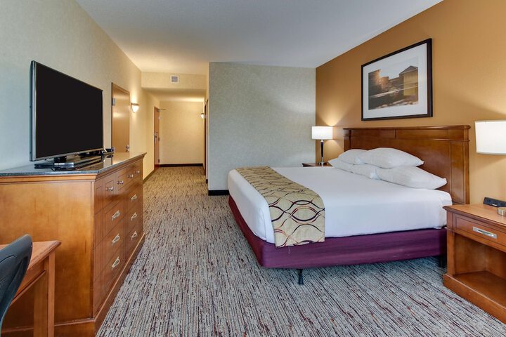 Room 21 of 72