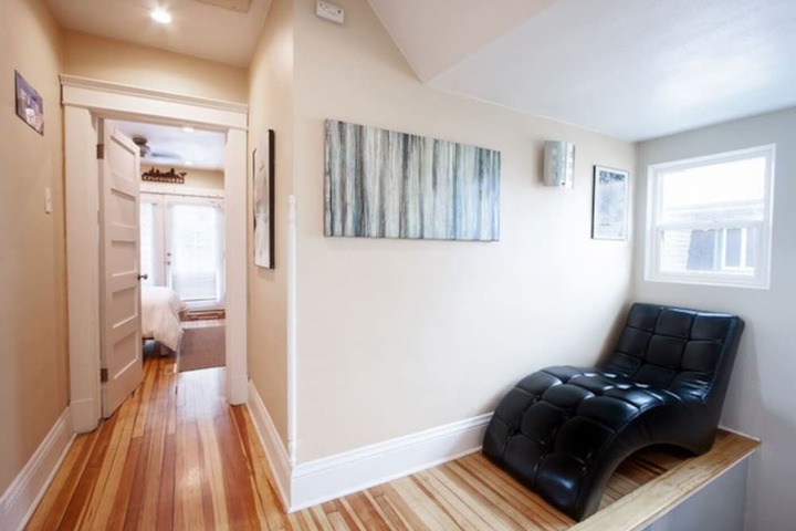 Room 14 of 24