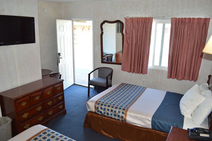 Room 12 of 29