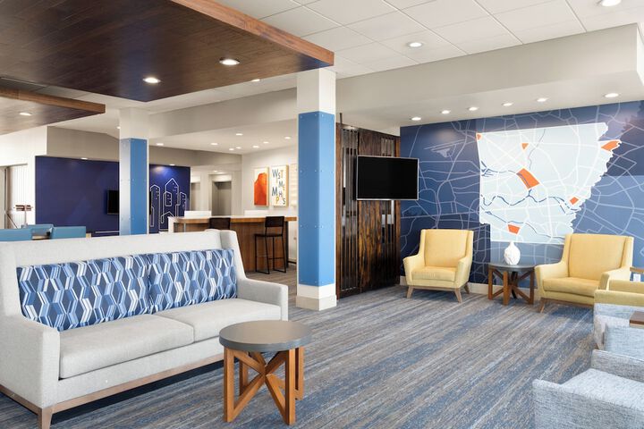 Holiday Inn Express and Suites West Memphis by IHG