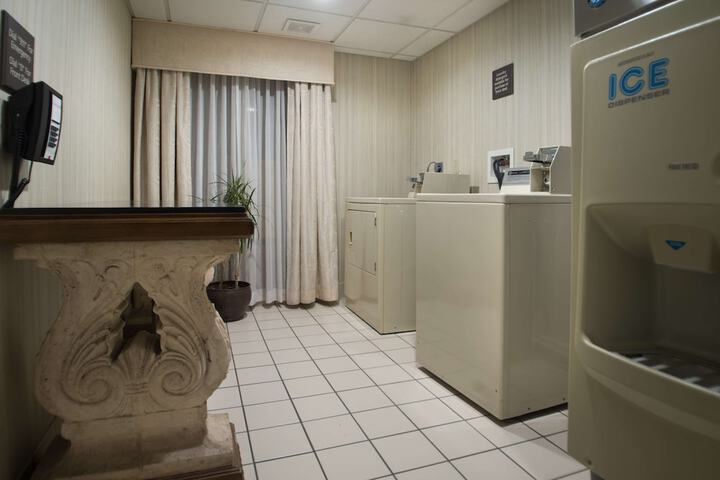 Hampton Inn by Hilton Tiffin