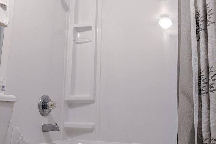 Room 8 of 21