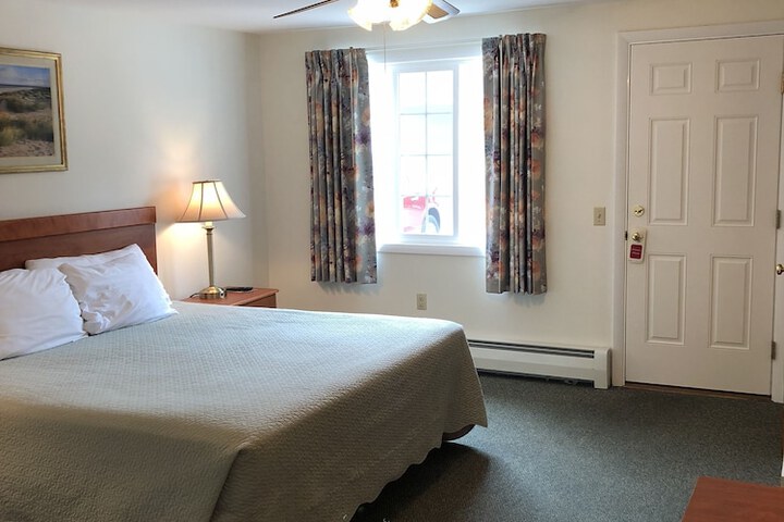 Room 19 of 27