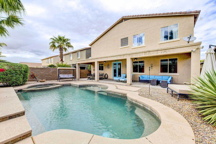 Arizona Vacation Rental w / Private Outdoor Pool
