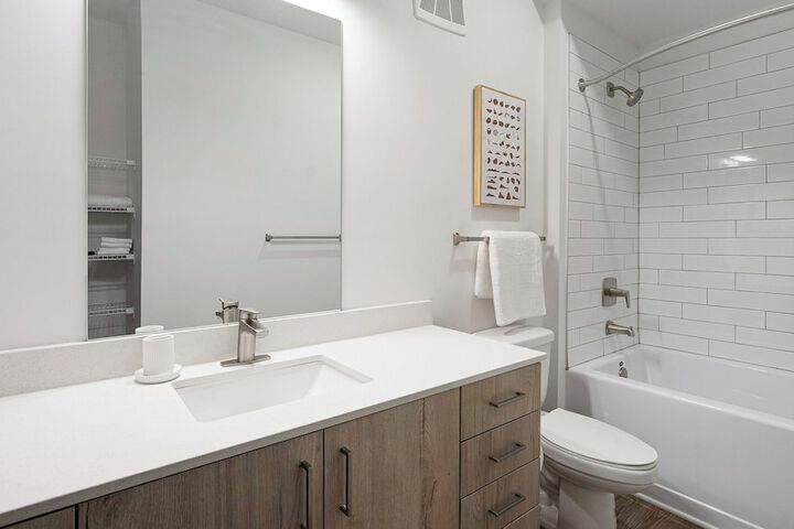 Landing Apartments Birmingham - Sand Ridge