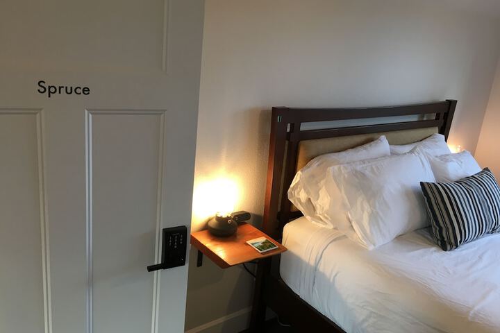 Room 50 of 58
