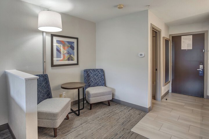 Holiday Inn Express Portland East - Troutdale by IHG