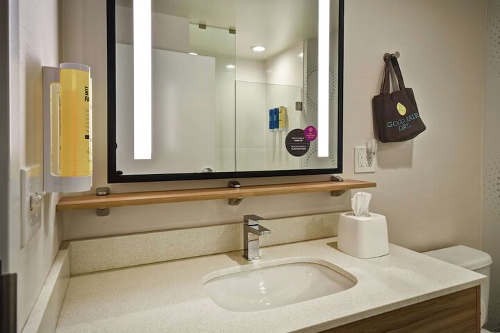 Tru by Hilton Cincinnati Airport South Florence