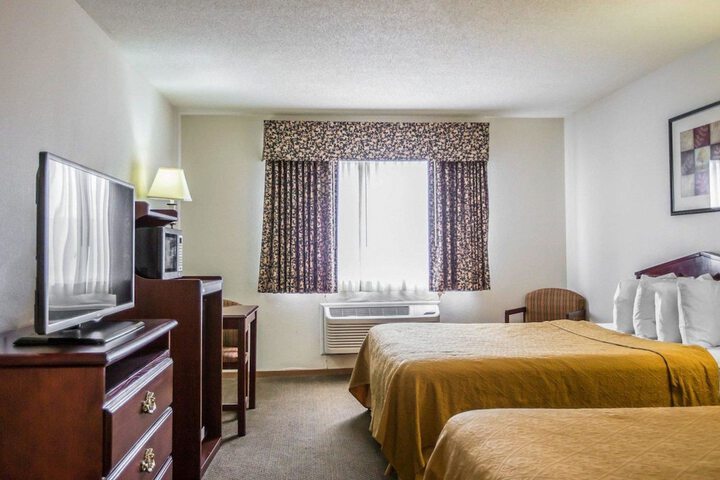 Room 25 of 36