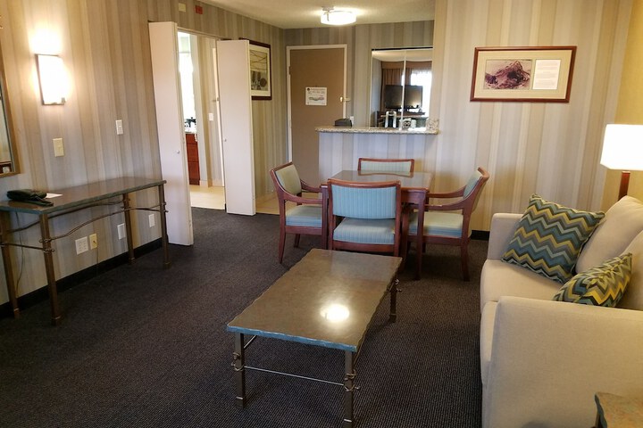 Room 33 of 55