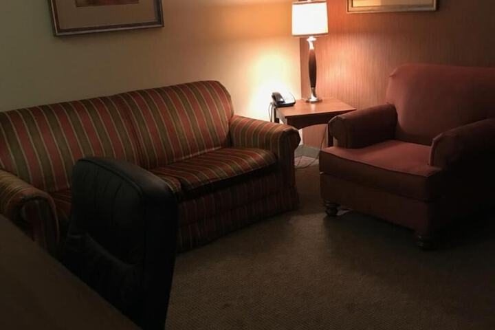 Randolph Inn and Suites