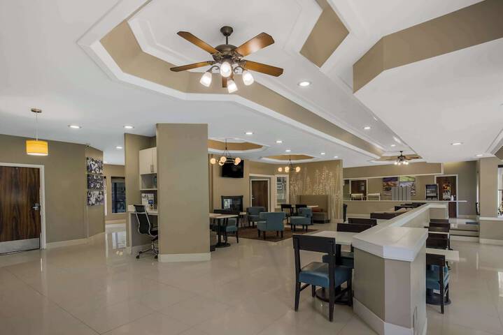 Hotel Interior 17 of 46