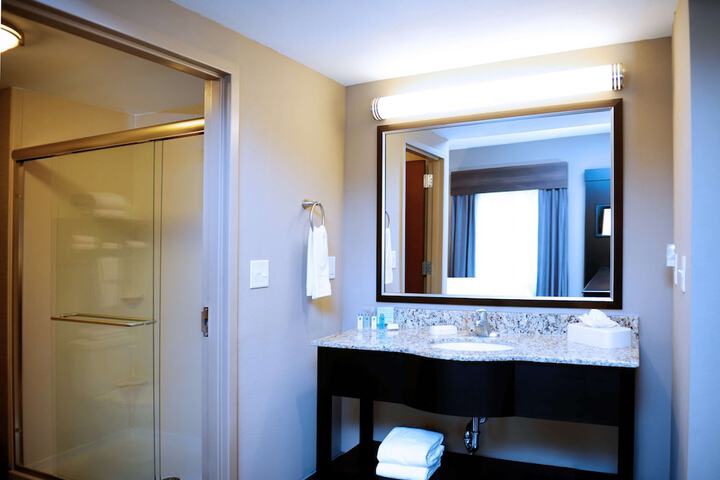 Room 15 of 34