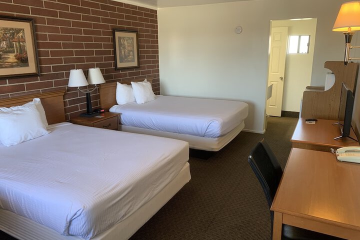 Room 16 of 37