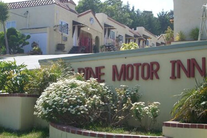 Alpine Inn & Suites