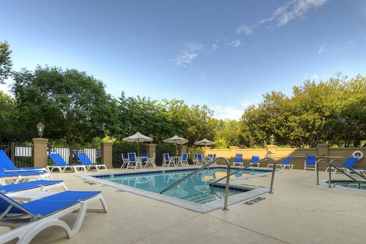 Pool 4 of 62
