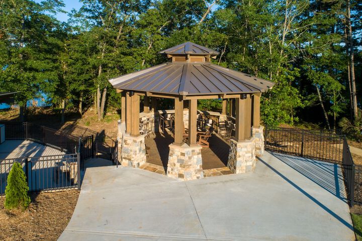 Lakeside Lodge Clemson