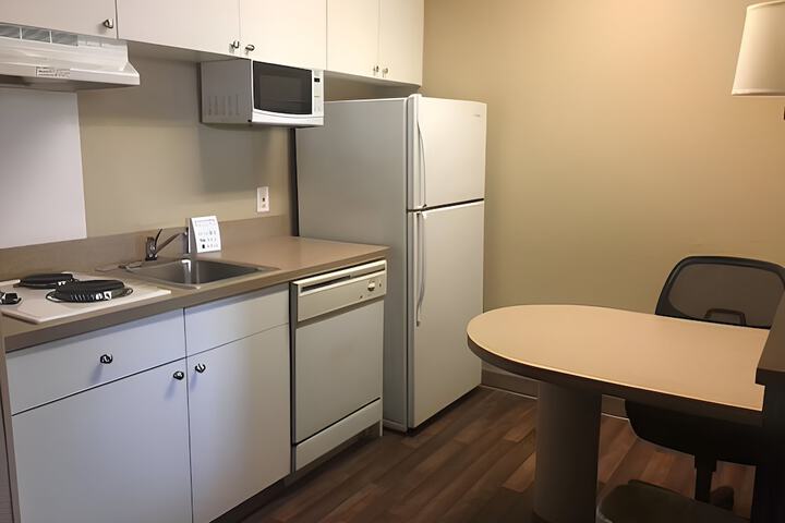 Room 19 of 23