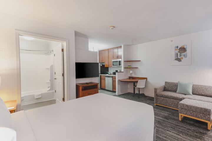 Room 11 of 45