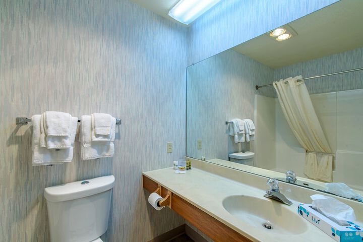 Room 44 of 109