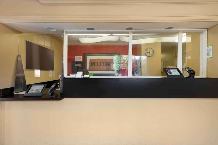 Hotel Interior 9 of 42