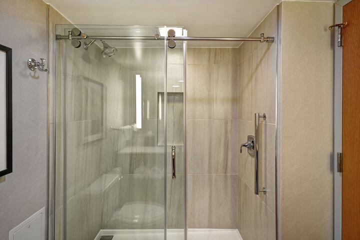Embassy Suites by Hilton Raleigh Durham Research Triangle