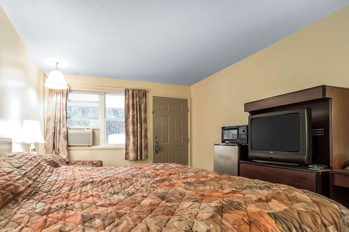 Room 41 of 55