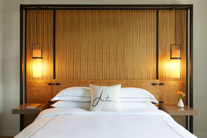 Room 42 of 124