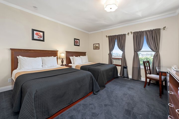 Room 19 of 71