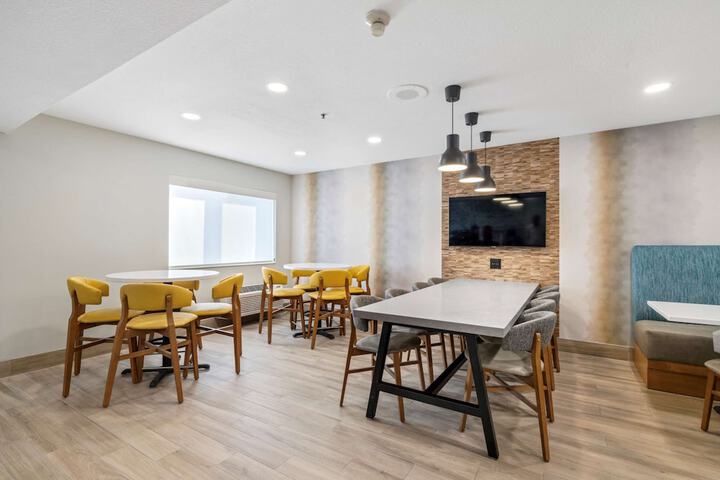 Best Western Lake Oswego / Portland Hotel & Suites