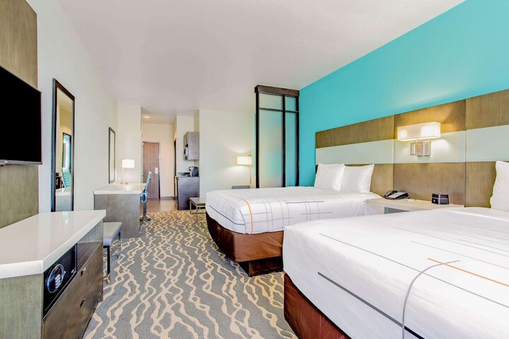 La Quinta Inn & Suites by Wyndham Northlake Fort Worth