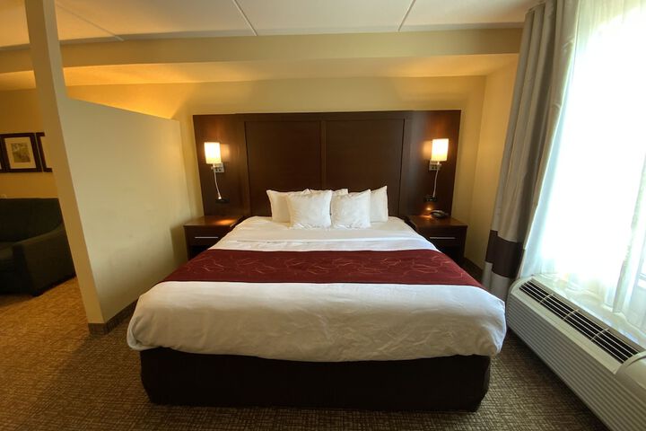 Room 50 of 95