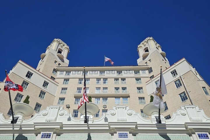 Arlington Resort Hotel and Spa