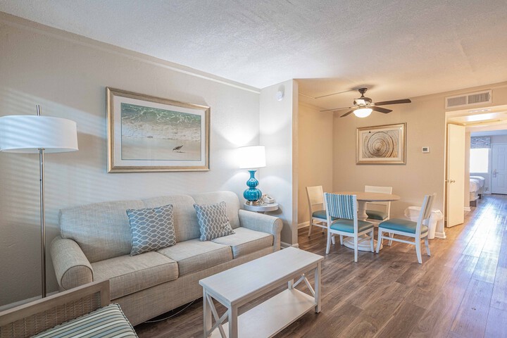 Club Destin Condos