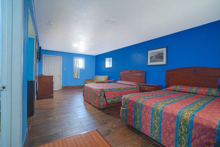Room 42 of 64