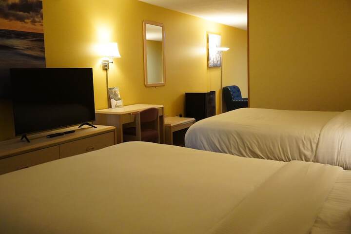 Room 111 of 128