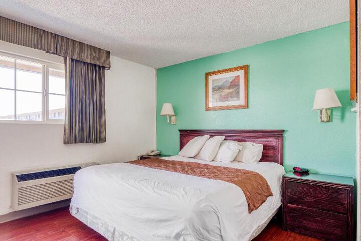 OYO HOTEL GLOBE MIAMI AZ - HIGHWAY 60