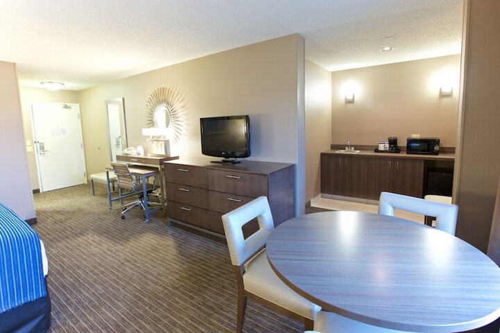 Room 51 of 73