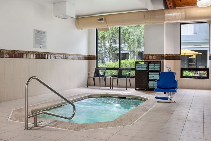 Pool 9 of 44