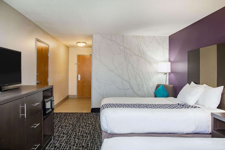Room 18 of 30